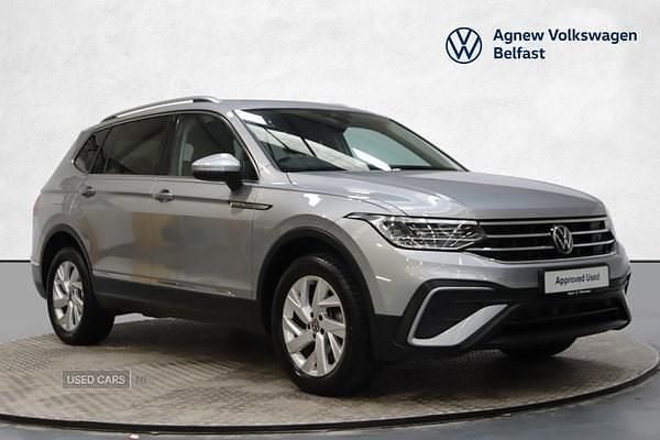Silver Used 2023 VW Tiguan Allspace Life SUV | £23,950 (Super price) - Image 1/4