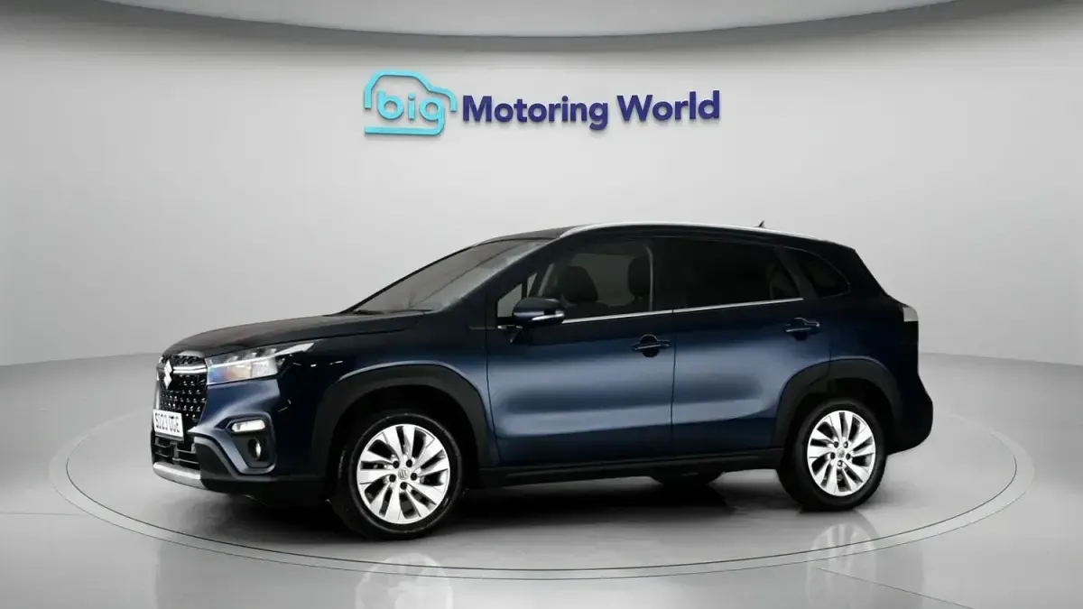 Used Suzuki SX4 115 HP (84 kW) 2023 Blue Hatchback