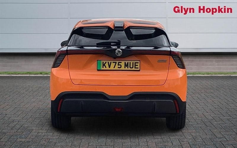 New MG MG4 EV Trophy 150 kW (204 HP) 2025 Hatchback