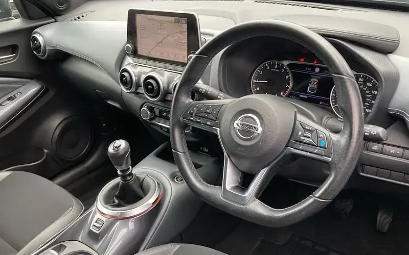 Used Nissan Juke Tekna 114 HP (83 kW) 2021 Black SUV