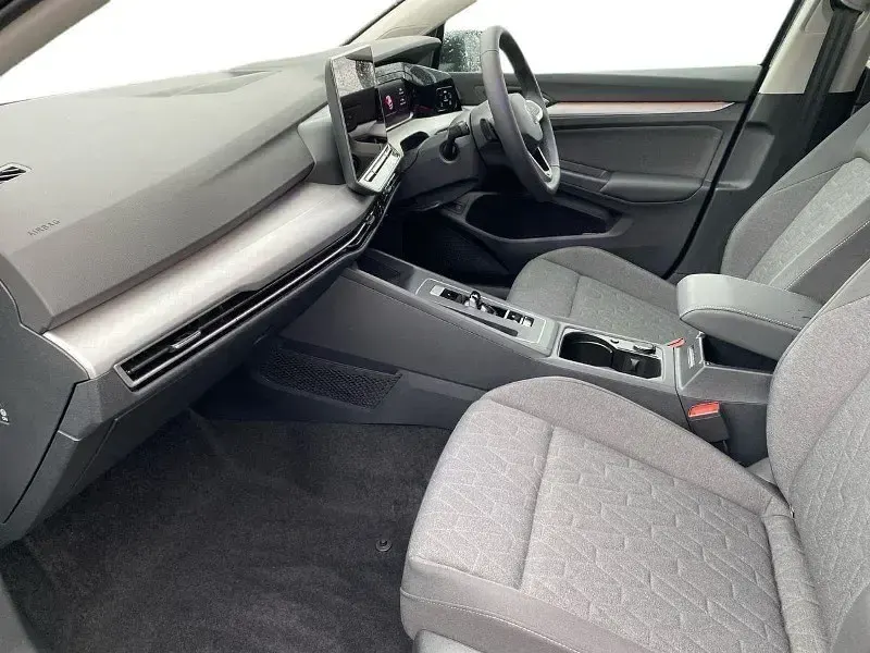 Usado VW Golf VIII Match 272 HP (200 kW) 2025 Preto Citadino