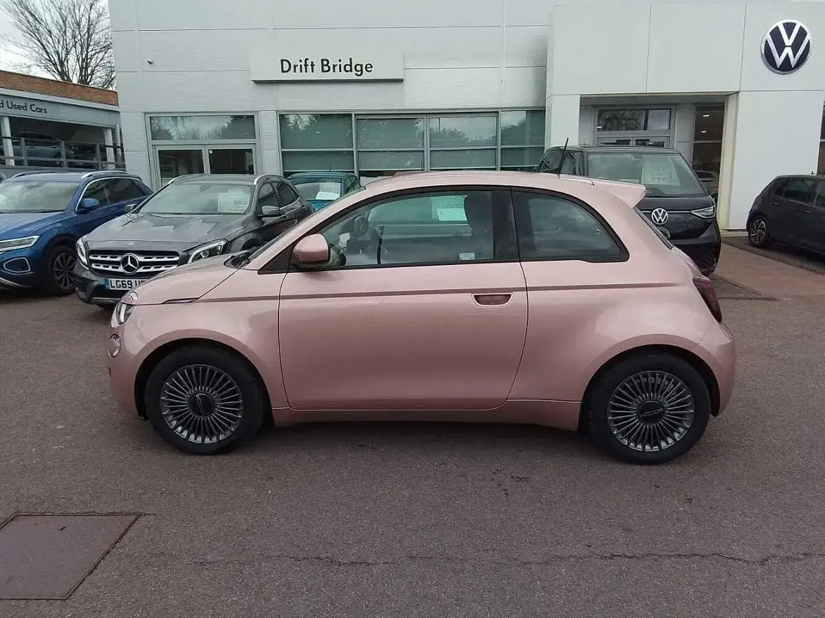 Second-hand Fiat 500e Icon 86 kW (118 CP) 2021 Auriu Hatchback