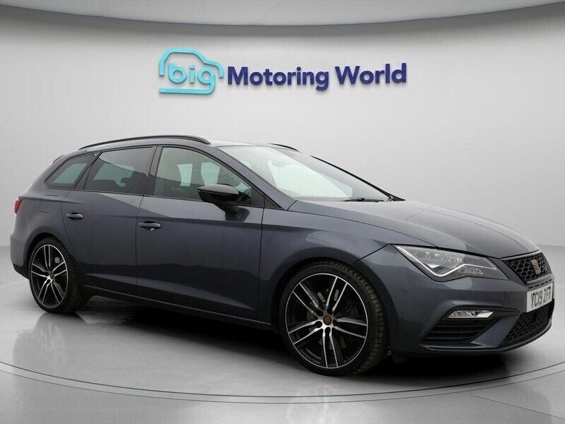 Grey Used 2019 Cupra Leon Estate | £15,900 (Good price) - Image 1/4