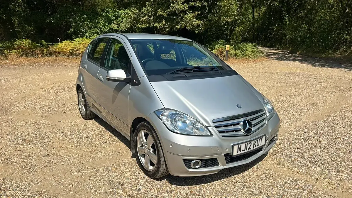 Used Mercedes A180 Avantgarde 2012 Silver Hatchback