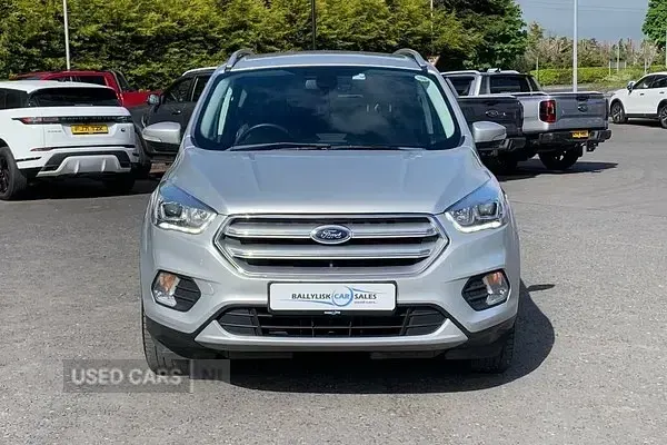 Usado Ford Kuga Titanium 2019 Plateado SUV