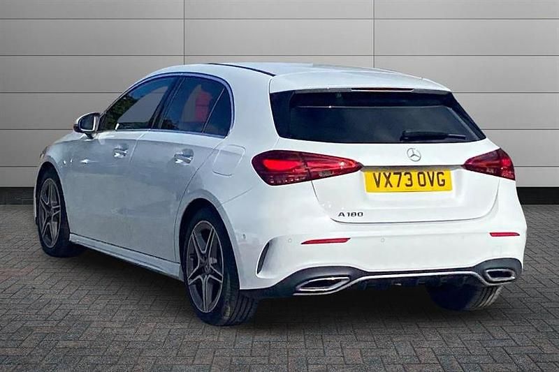 Used Mercedes A180 Executive 136 HP (100 kW) 2023 Digital white Hatchback