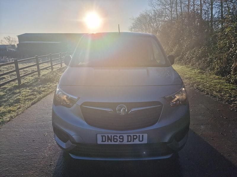 Grey Used 2019 Vauxhall Combo Sportive Van | £5,295 (Good price) - Image 1/4