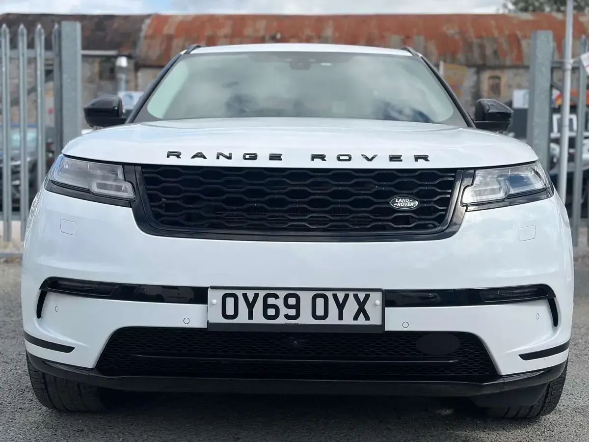 Used Land Rover Range Rover Velar HSE 236 HP (173 kW) 2019 White SUV