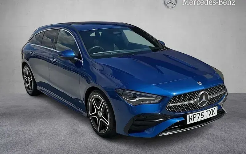 Used Mercedes CLA200 AMG line 163 HP (119 kW) 2025 Estate