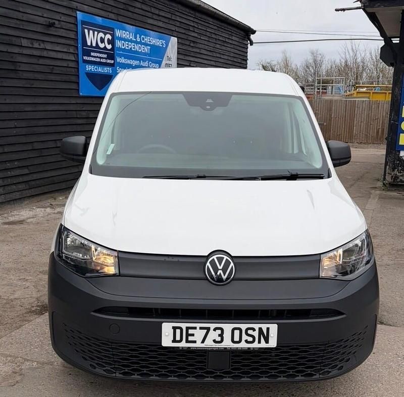Used VW Caddy 102 HP (75 kW) 2023 White MPV