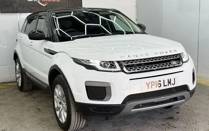 Używany Land Rover Range Rover evoque SE 150 KM (110 kW) 2018 Hatchback