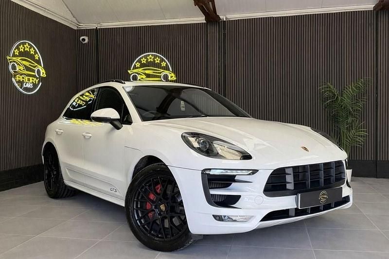 Used Porsche Macan 360 HP (264 kW) 2016 White SUV