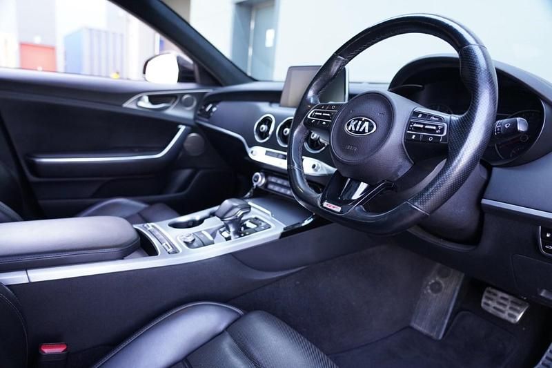 Used Kia Stinger GT 370 HP (272 kW) 2019 Red Hatchback