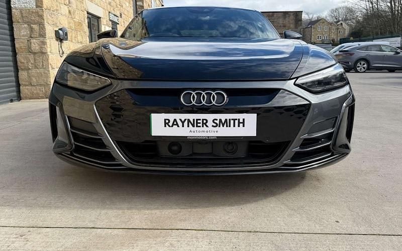 Used Audi e-tron GT quattro 389 kW (530 HP) 2024 Sedan