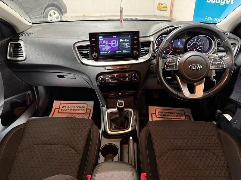 Used Kia XCeed 118 HP (86 kW) 2020 Brown SUV
