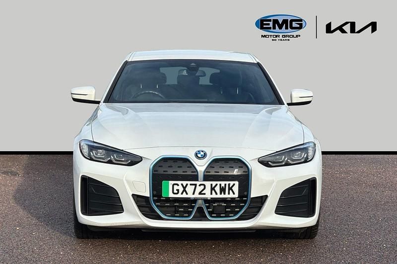 Used BMW i4 M Sport 250 kW (340 HP) 2022 White Sedan