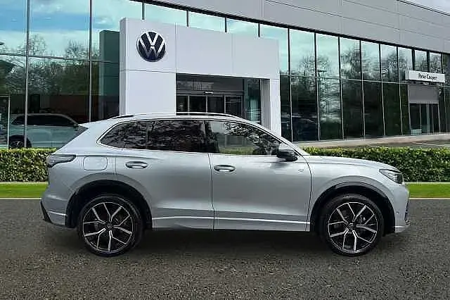 Used VW Tiguan R-line 272 HP (200 kW) 2025 Silver SUV