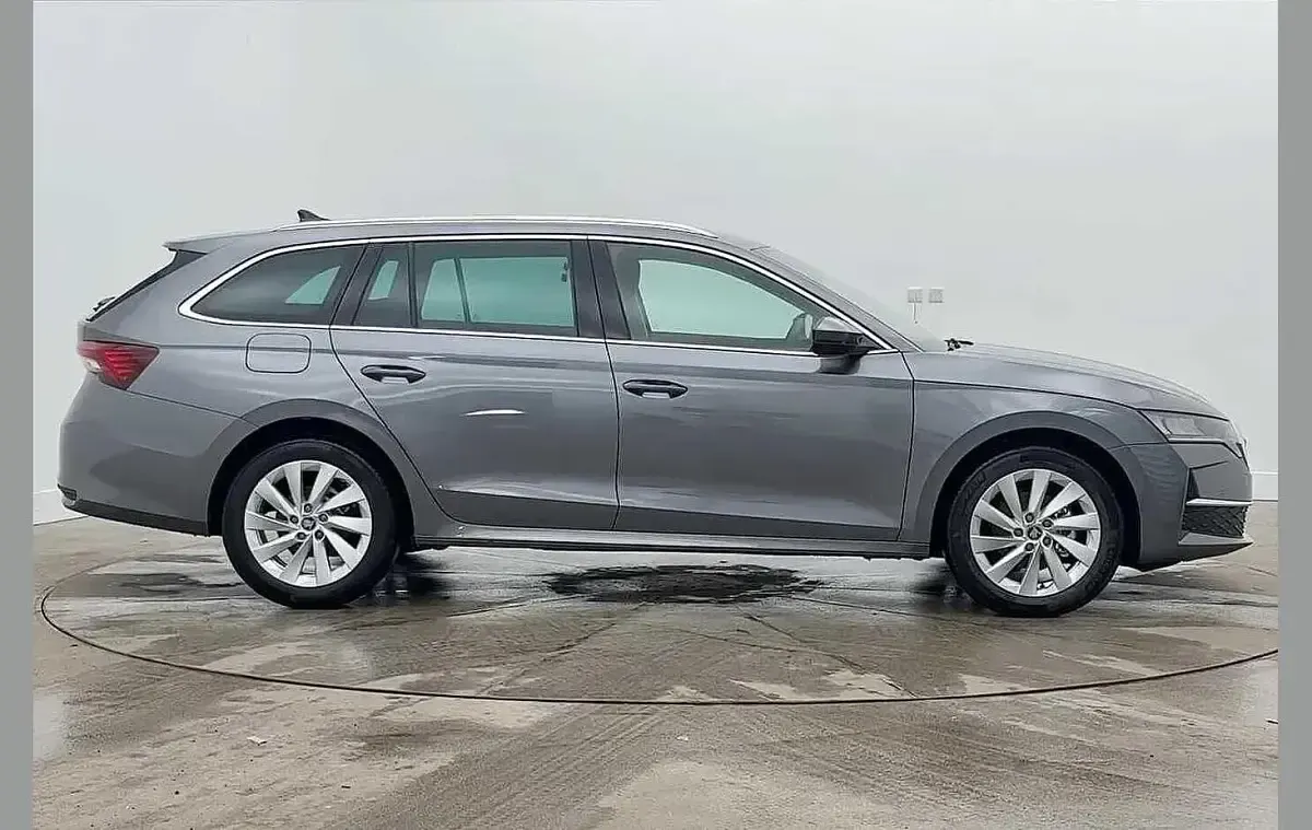 New Skoda Octavia SE L 147 HP (108 kW) 2026 Grey Estate