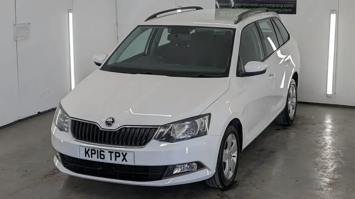 Used Skoda Fabia SE 2016 White Estate