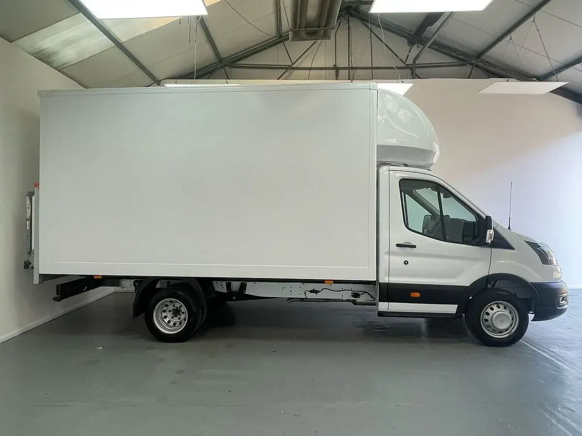 New Ford Transit 130 HP (95 kW) 2025 White