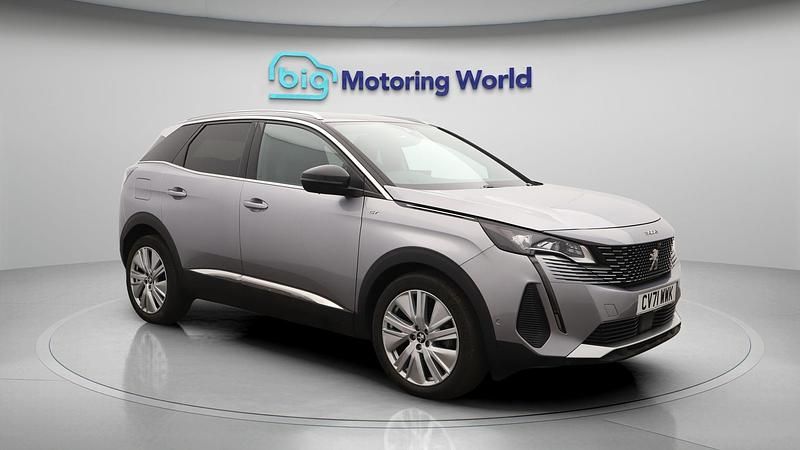Used 2021 Peugeot 3008 Premium Estate | £20,400 (Fair price) - Image 1/4