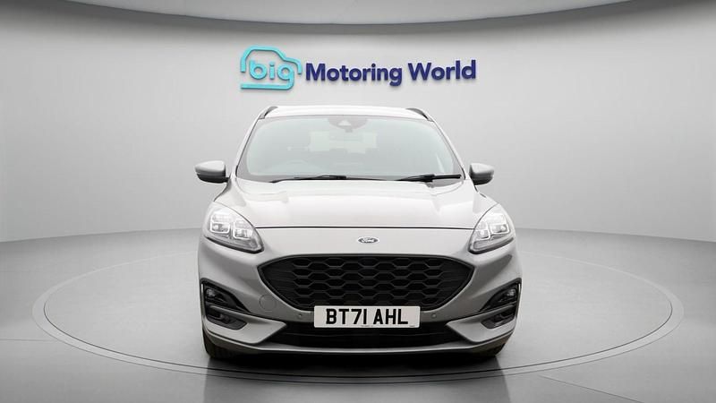 Used Ford Kuga ST-Line 150 HP (110 kW) 2022 Silver SUV