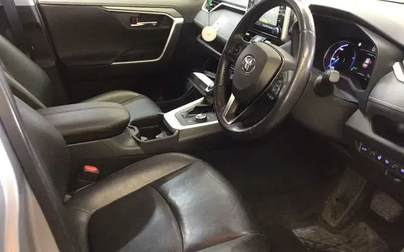 Begagnad Toyota RAV4 222 HK (163 kW) 2025 SUV