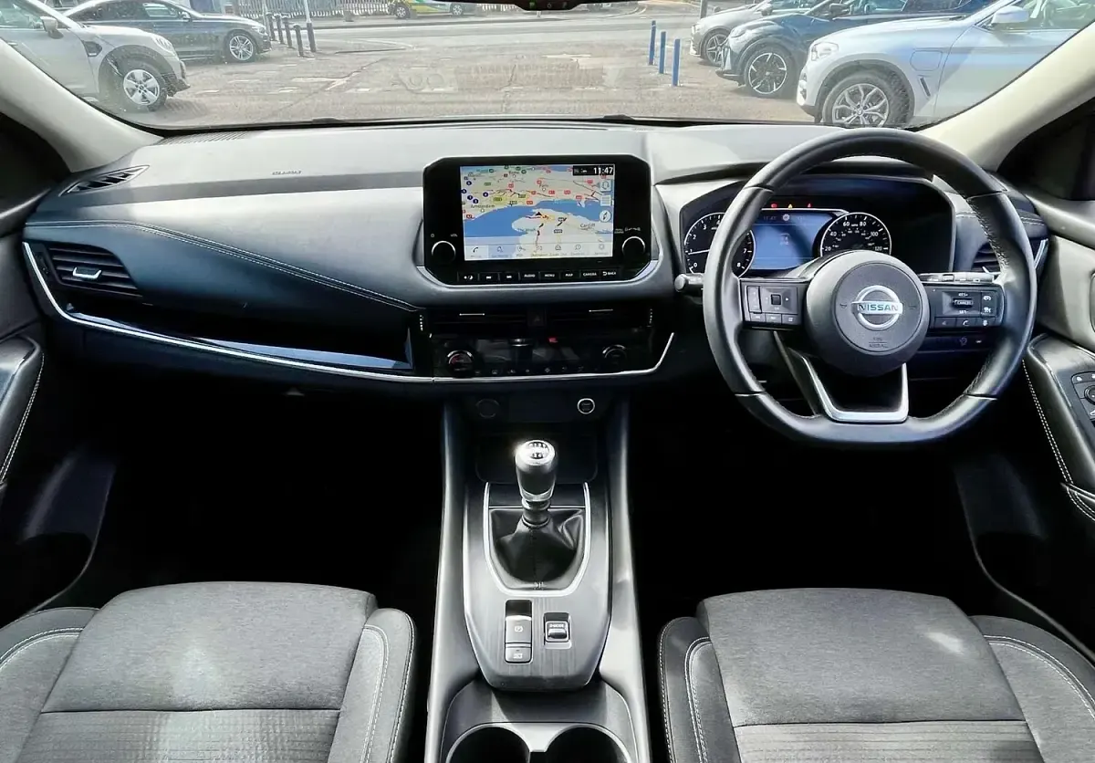 Used Nissan Qashqai N-Connecta 2022 Silver SUV