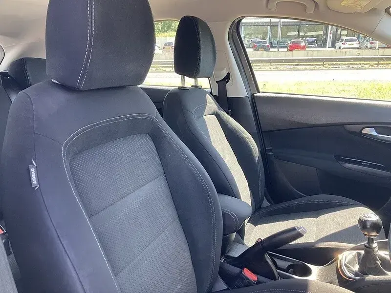 Used Fiat Tipo Lounge 95 HP (69 kW) 2017 Grey Hatchback