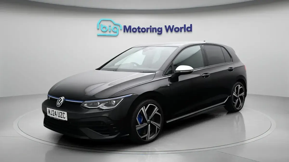 Used VW Golf VIII R 320 HP (235 kW) 2024 Black Hatchback
