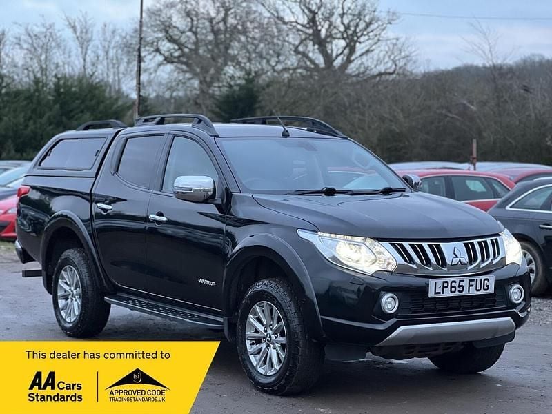 Black Used 2016 Mitsubishi L200 Warrior Pickup | £10,000 (Fair price) - Image 1/4