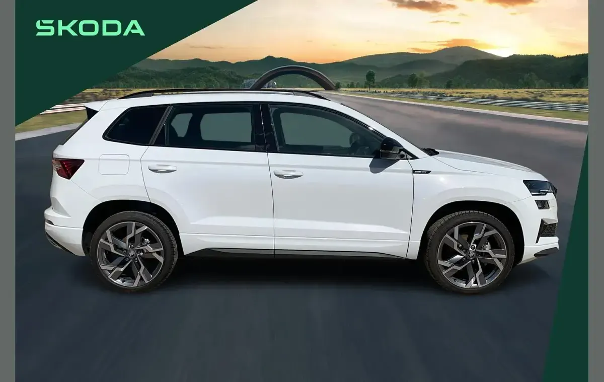 New Skoda Karoq SportLine 150 HP (110 kW) 2026 White SUV
