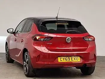 Begagnad Vauxhall Corsa Elite 100 HK (73 kW) 2020 Röd Halvkombi