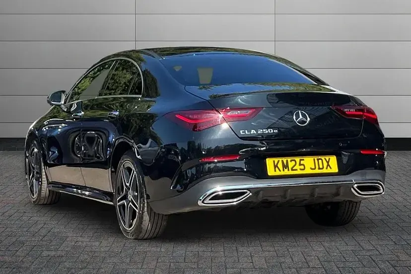 Used Mercedes E250 Executive 215 HP (158 kW) 2025 Black Coupe