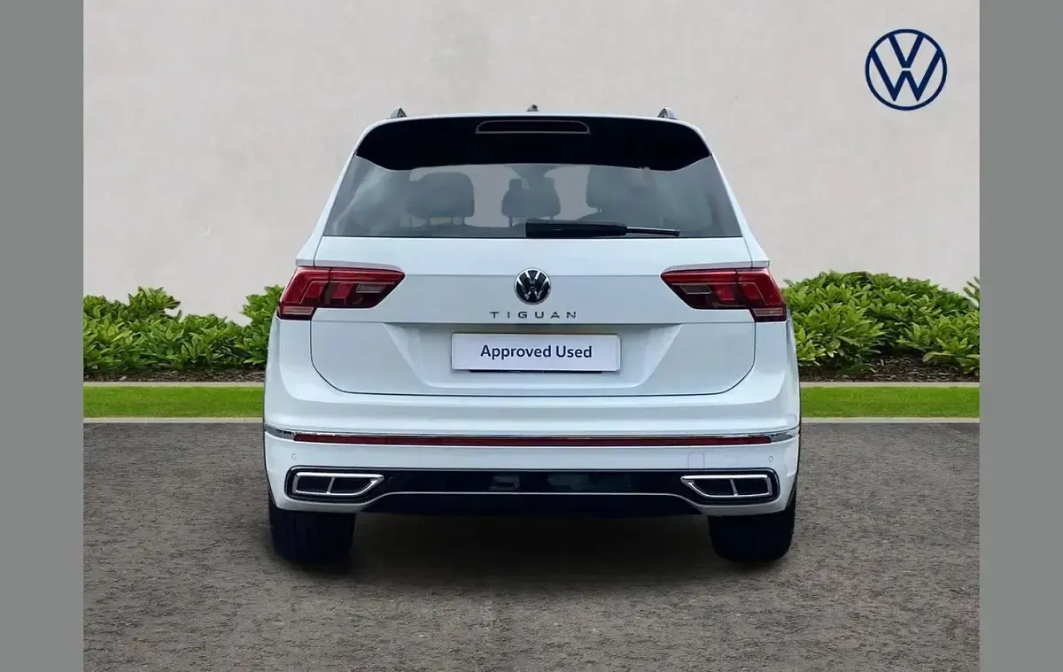 Used VW Tiguan R-line 150 HP (110 kW) 2023 White SUV