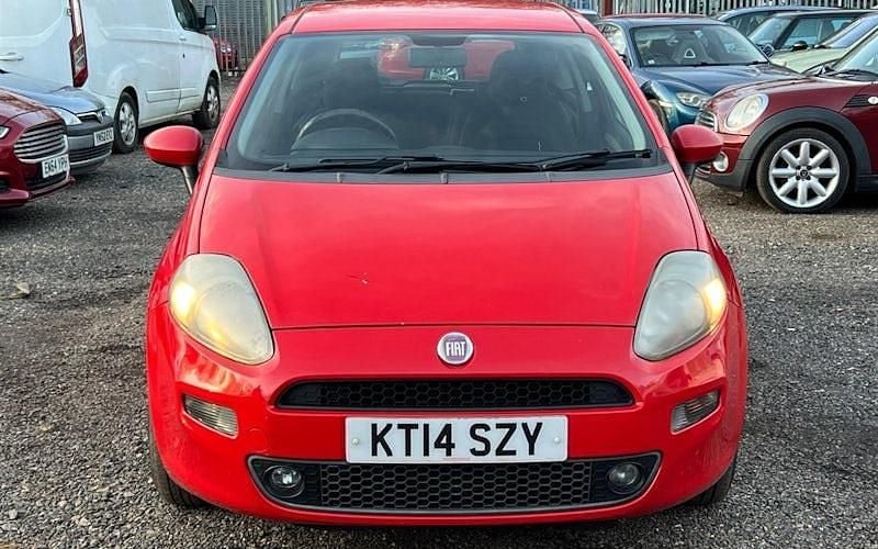 Used Fiat Punto Easy 69 HP (50 kW) 2014 Hatchback