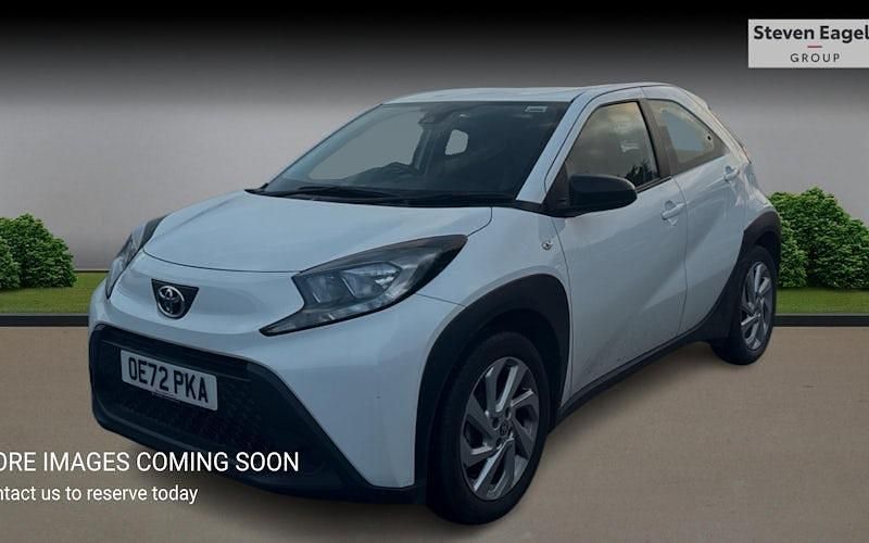 Used Toyota Aygo X PURE 72 HP (52 kW) 2025 SUV