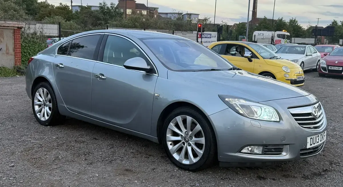 Used Vauxhall Insignia Elite 2013 Silver Hatchback
