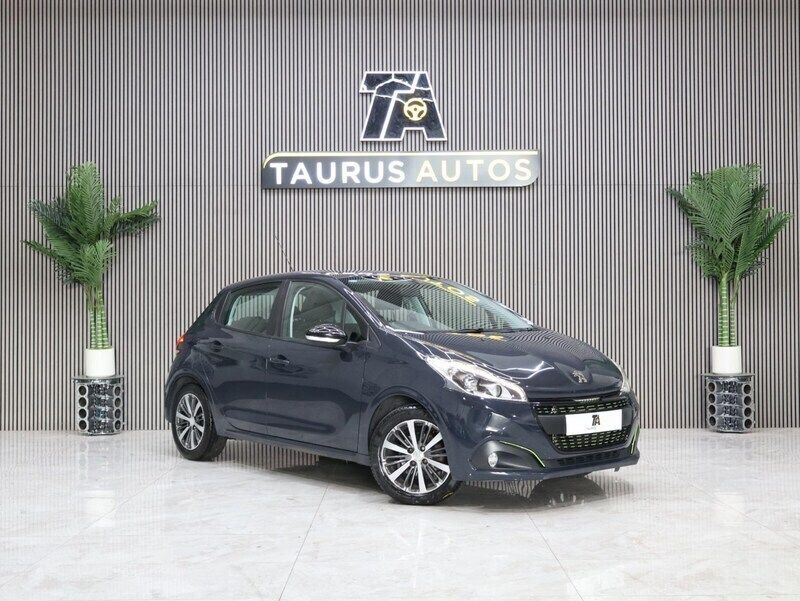 Grey Used 2016 Peugeot 208 Active Hatchback | £5,495 (Fair price) - Image 1/4
