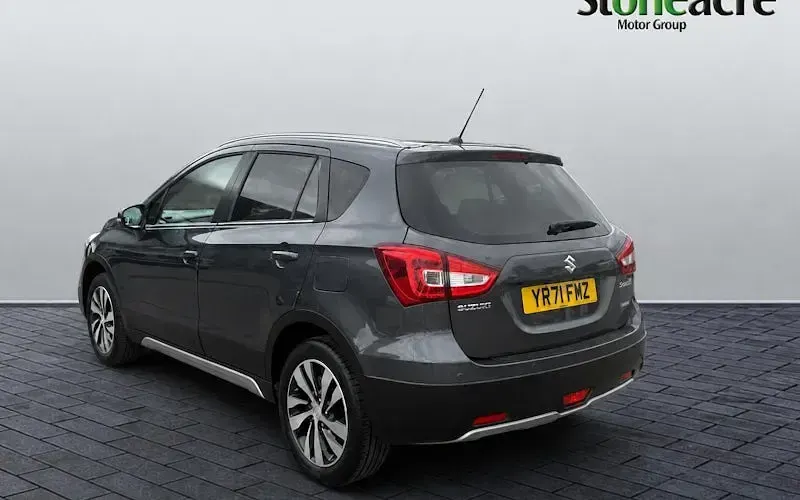 Used Suzuki SX4 SZ5 129 HP (94 kW) 2021 Hatchback