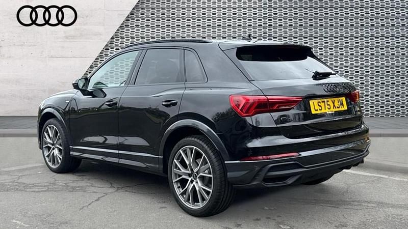 New Audi Q3 Black Edition 150 HP (110 kW) 2025 Black SUV