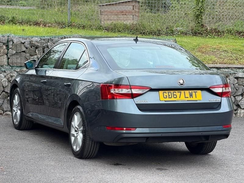 Used Skoda Superb SE 150 HP (110 kW) 2018 Quartz grey metallicgrey Hatchback