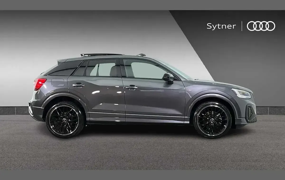 Used Audi Q2 Black Edition 147 HP (108 kW) 2026 Grey SUV