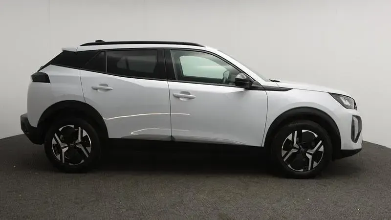 Used Peugeot 2008 Allure 130 HP (95 kW) 2024 White SUV