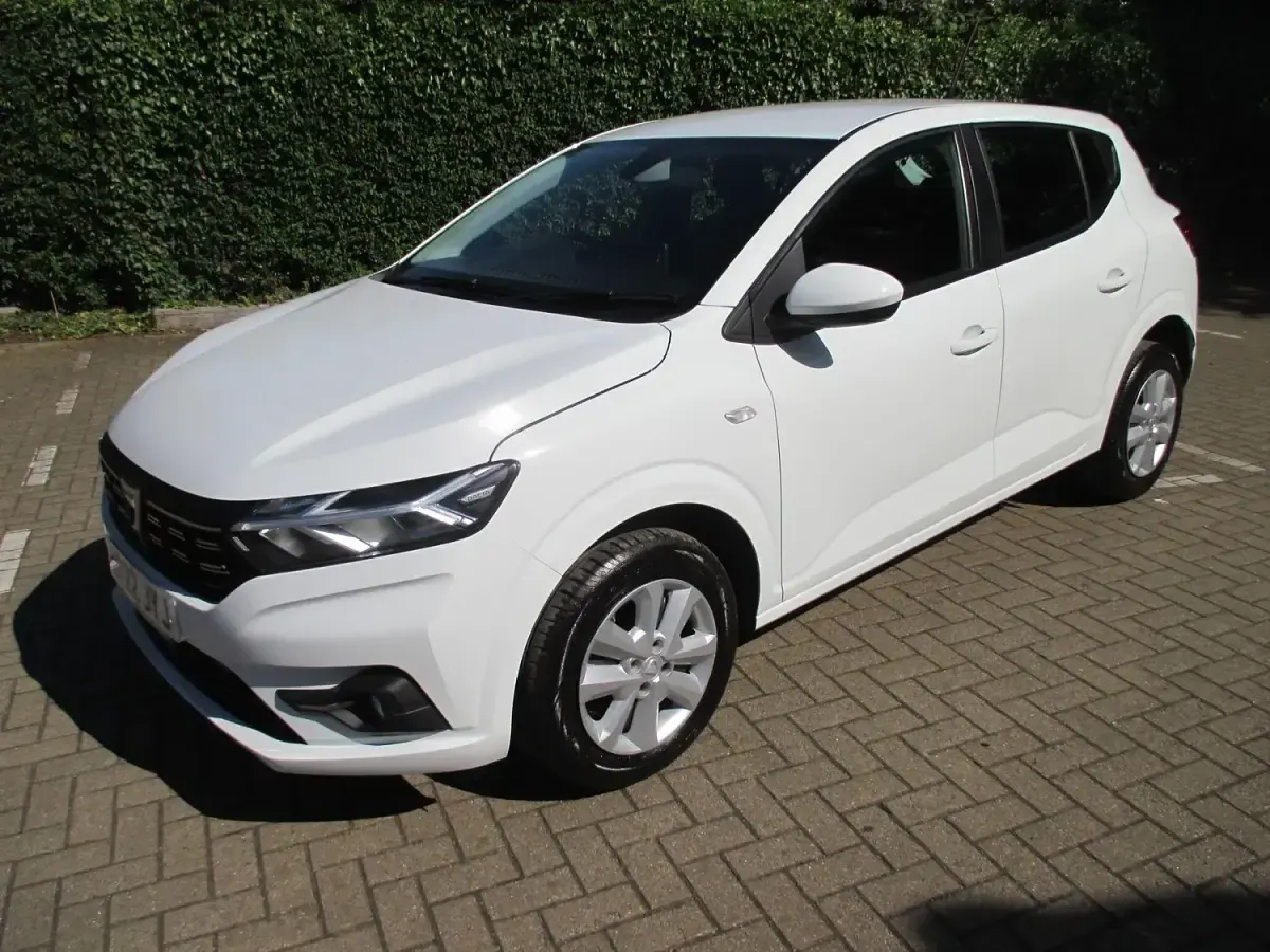 Used Dacia Sandero Comfort 2022 White Hatchback