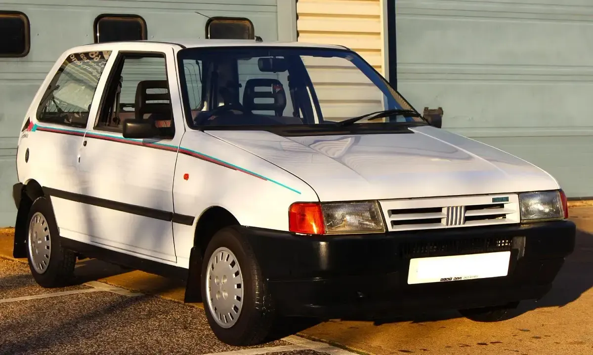 Used Fiat Uno 45 HP (33 kW) 1991 White Hatchback