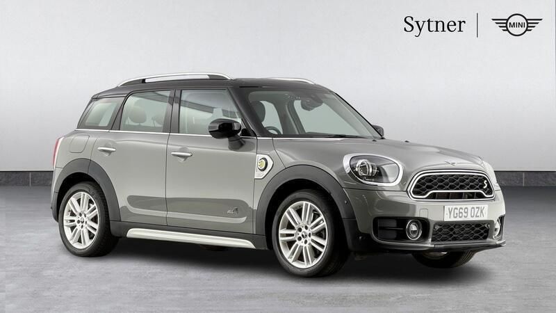 Grey Used 2019 Mini Cooper S Countryman Exclusive SUV | £20,250 (Fair price) - Image 1/4