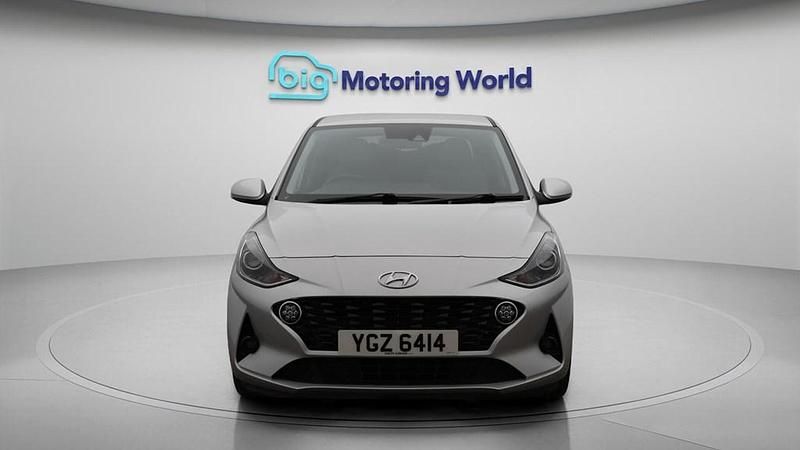 Used Hyundai i10 Premium 84 HP (61 kW) 2023 Grey Hatchback