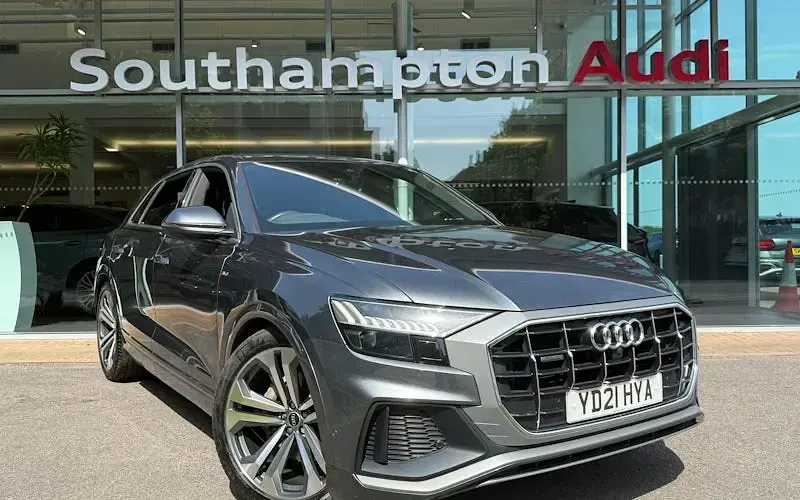 Used Audi Q8 S-Line 286 HP (210 kW) 2023 SUV