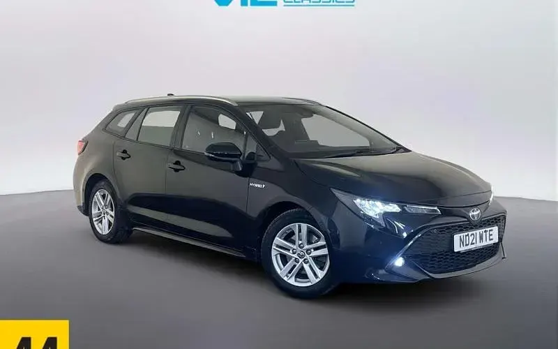 Używany Toyota Corolla 184 KM (135 kW) 2021 Kombi